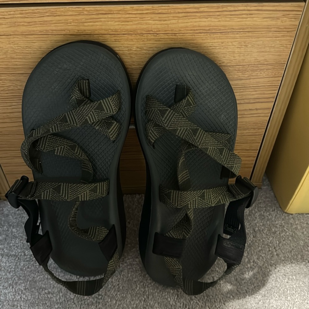 Men’s Chaco Sandals Size 9M